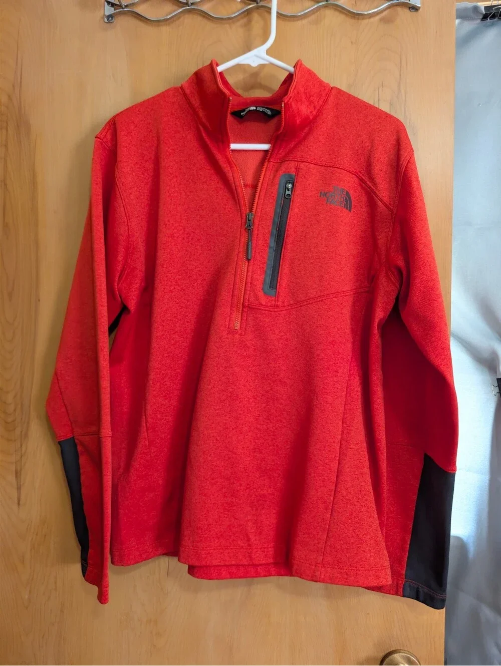 The North Face Men's Medium Red Half-Zip Pullover Fleece Jacket